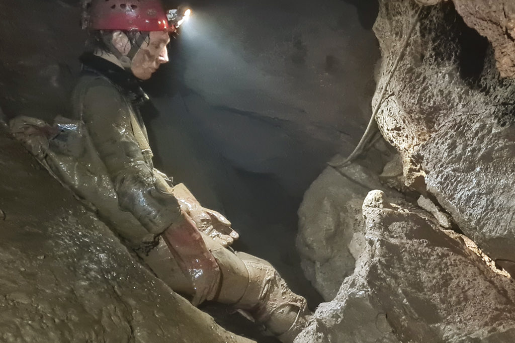 Jaskyniari z Gemera: Čistíme jaskyne, ktorých podzemné riečky napájajú Rožňavu pitnou vodou